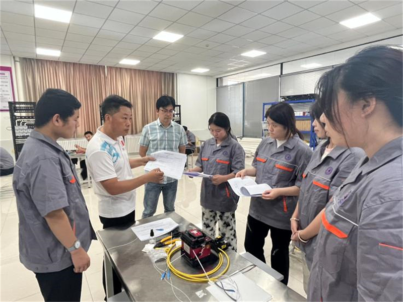 图片4.jpg 图片4.jpg