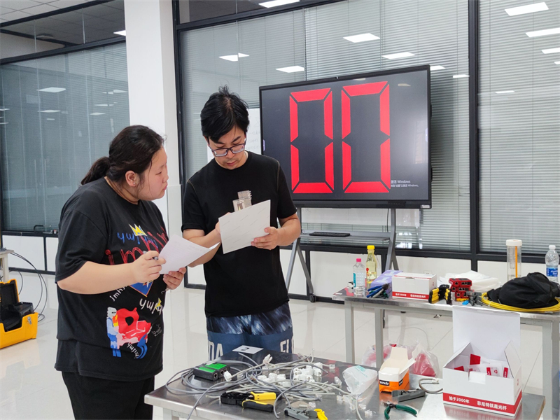 V5bCAAxODU0MjgyNoptemZKHXUh.jpg V5bCAAxODU0MjgyNoptemZKHXUh.jpg