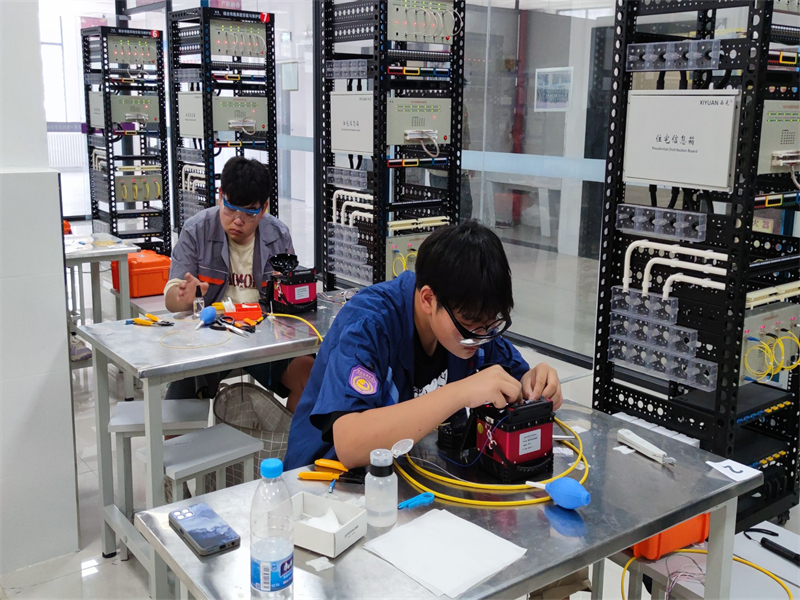 V5bCAAxODU0MjgyNniKembfCvU0.jpg V5bCAAxODU0MjgyNniKembfCvU0.jpg