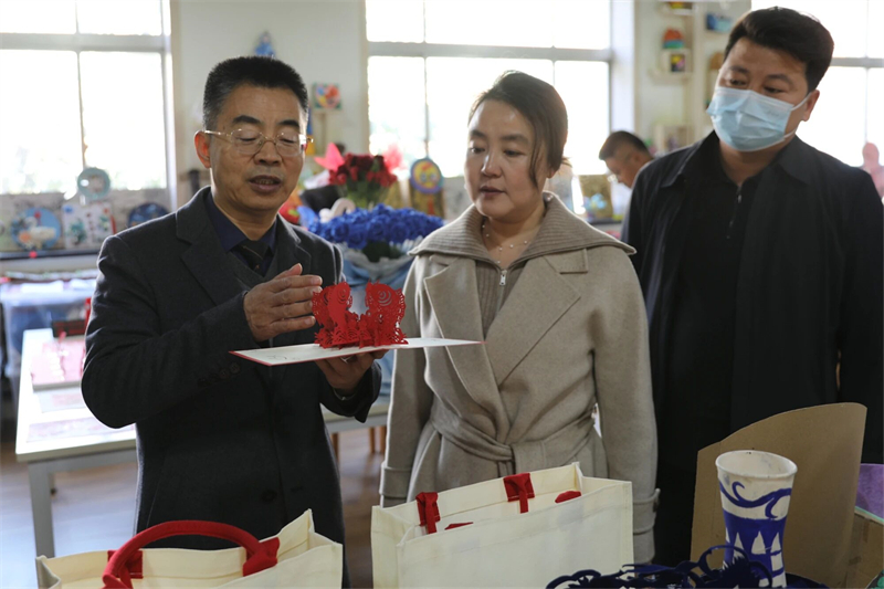 微信图片_2025-12-15_162411_915.jpg 微信图片_2025-12-15_162411_915.jpg